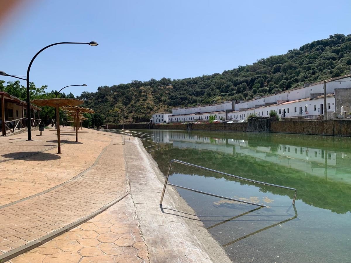 Casa Rural Nacimiento Del Hueznar - Tomillo 17 San Nicolás del Puerto Eksteriør billede